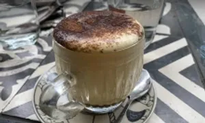 Trẻ tuổi nào có thể dùng đồ uống chứa caffeine?