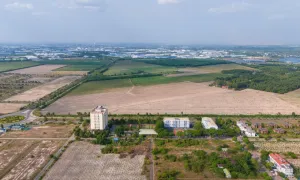 Nhà đầu tư thua lỗ vì 'ôm đất' theo sáp nhập tỉnh