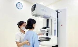 Mặc áo ngực chật có nguy cơ ung thư vú không?